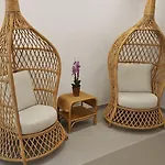 홈스테이 Uima River House Lobao
