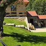 Uima River House Lobao