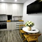 Uima River House Lobao